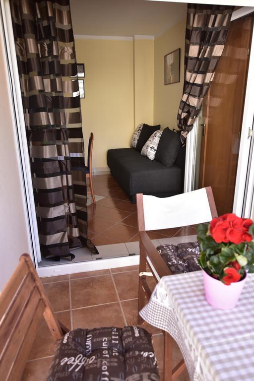 Apartman Sena Vodice Exterior foto